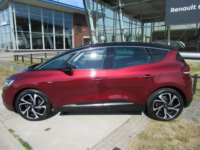 Renault Scénic 1.3 TCe 140 Automaat Bose/ Trekhaak/ Led/ Stoelverwarming