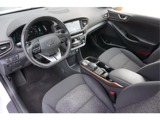 Hyundai IONIQ Comfort EV 28kWh SOH 88%