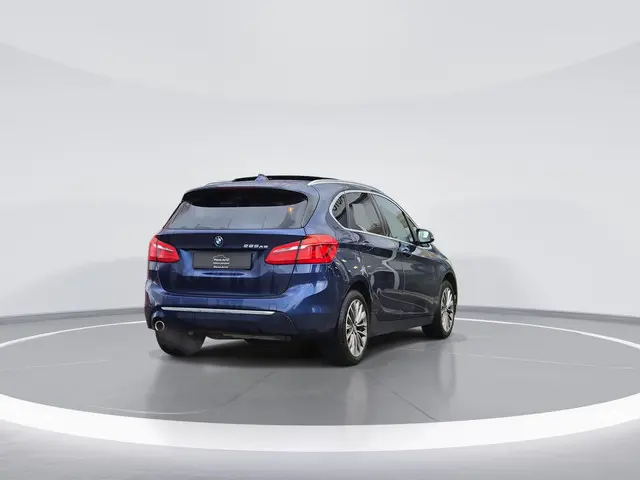 BMW 2-serie Active Tourer 225xe iPerformance High Executive |PANO|STOELVERW.|CAMERA|DEALER ONDERH.|O...