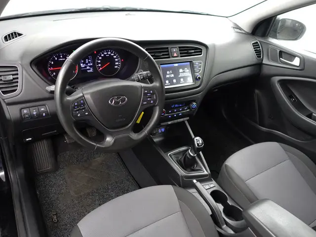Hyundai i20 1.0 T-GDI Comfort- Carplay, Camera, Lane Assist, Clima, Cruise, Comfort Interieur, Navi