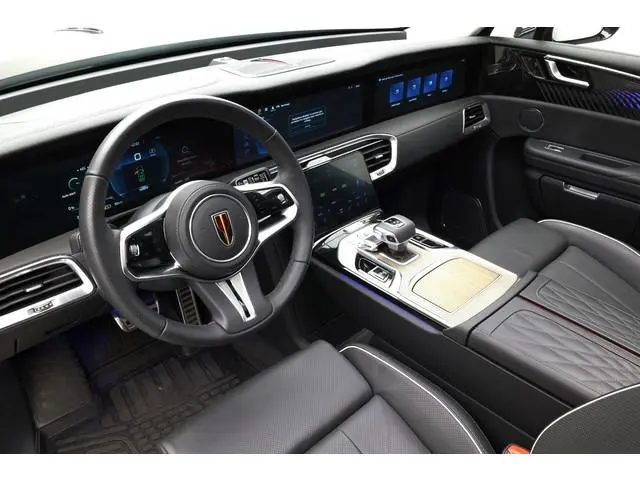 Hongqi E-HS9