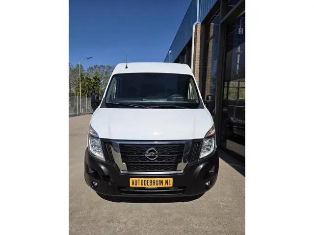 Nissan Interstar 2.3 dCi 150Pk / 110Kw L2/H2 Airco Cruise Achteruitrijcamera Trekhaak 2500 Kg