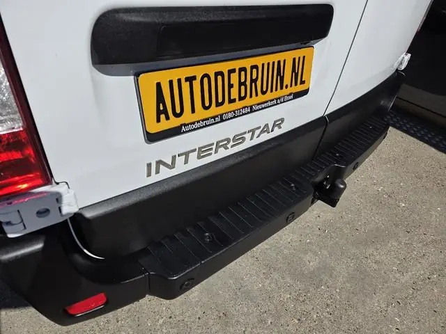 Nissan Interstar