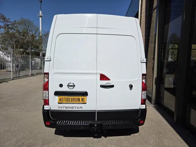 Nissan Interstar