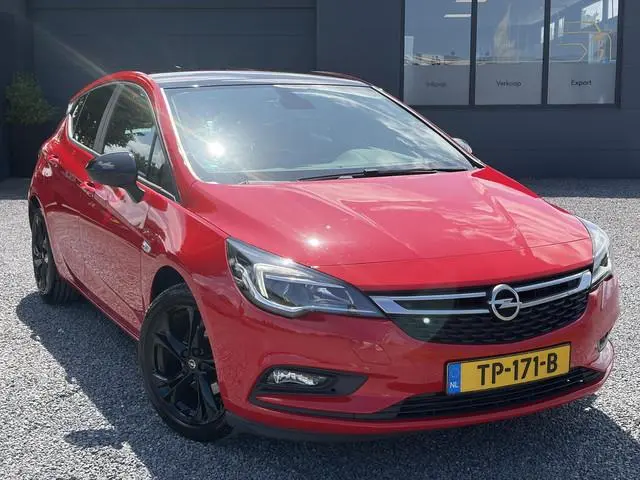 Opel Astra 1.4 Black Edition 2e Eigenaar,Carplay,150pk,Navi,6 Bak,Airco,Cruise,Lm velgen,Pdc,N.A.P,A...