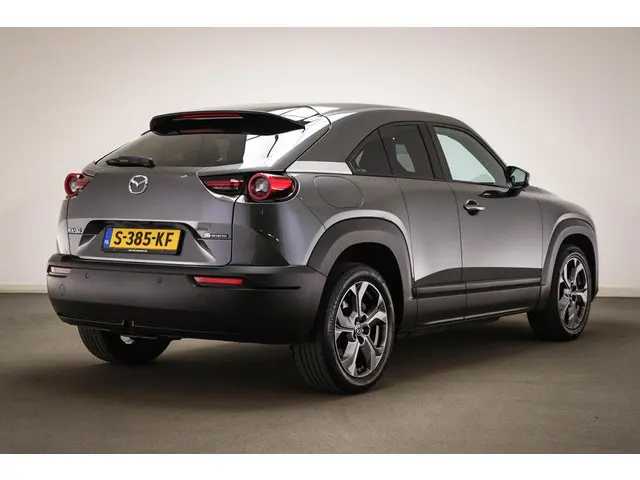 Mazda MX-30 e-SkyActiv 145 Luxury 36 kWh | SOH 95% | STUURVERWARMING | HEAD UP | DAB | APPLE | CAMER...