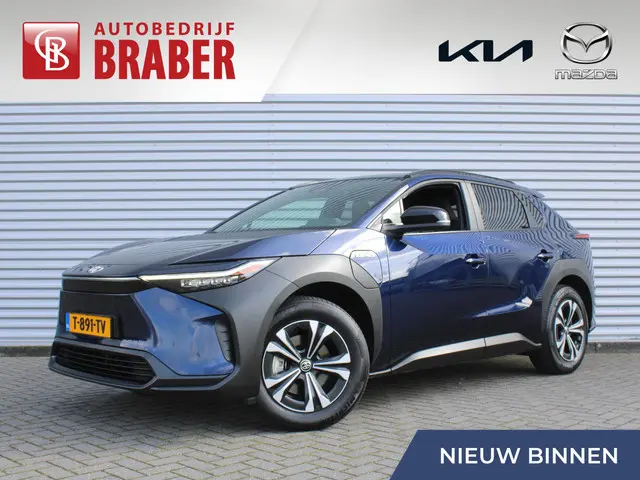 Toyota bZ4X Launch Edition 71 kWh | Trekhaak | 360° Camera | Stuur-/stoelverwarming | Elek. stoelver...