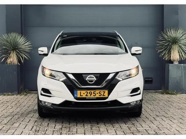 Nissan Qashqai 1.6 N-Connecta