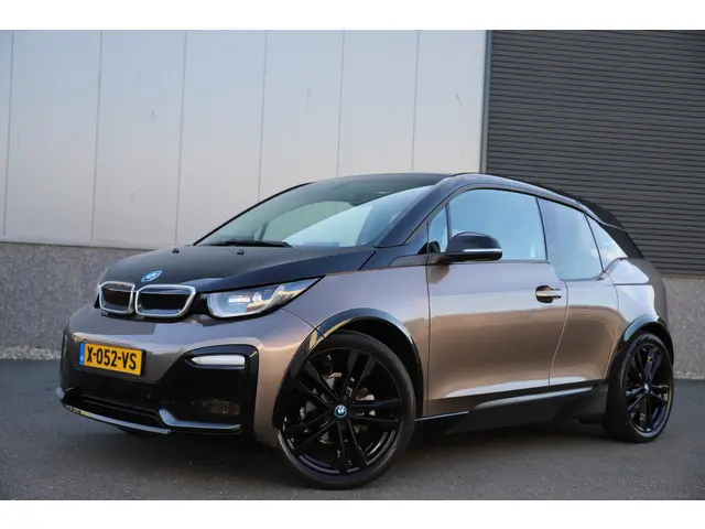 BMW i3 S 184pk Executive 42 kWh 120Ah /Leder/Carplay/W-pomp/3-Fase/20"