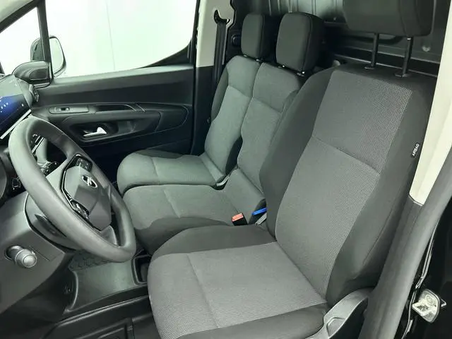 Opel Combo 1.5 BlueHDi 130 S&S L2 Automaat Apple Carplay / Android Auto Navigatie Trekhaak Airco Cam...