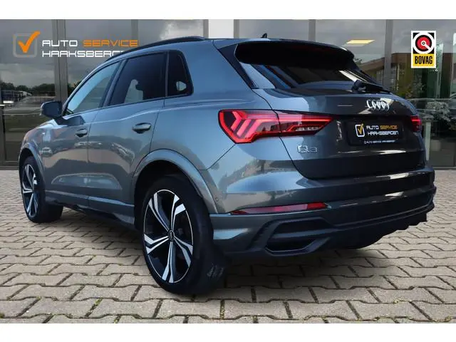 Audi Q3 45 TFSI e S-Line | Pano | Camera | 20 Inch |