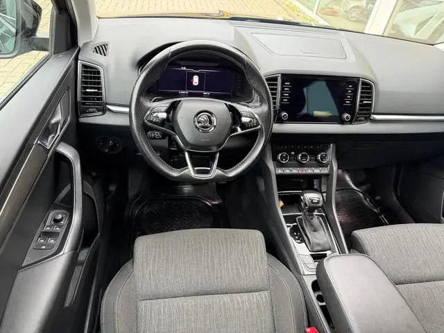 ŠKODA Karoq 1.5 TSI ACT Business Edition Plus Stuur/stoelverwarming |