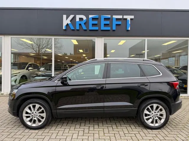 ŠKODA Karoq 1.5 TSI ACT Business Edition Plus Stuur/stoelverwarming |