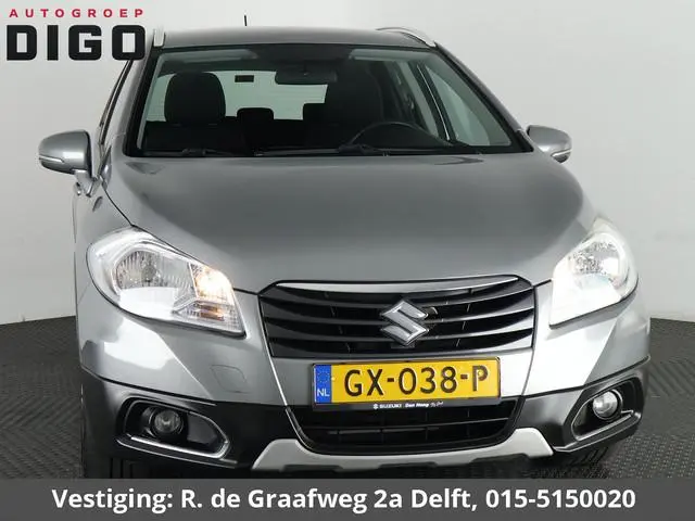 Suzuki S-Cross