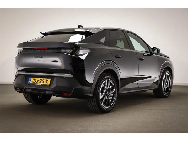 Peugeot e-3008 Allure 73 kWh | NAVIGATION PACK | DAB | APPLE | DRAADLOZE LADER | 360 CAMERA
