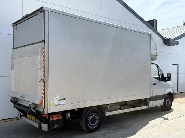 Mercedes-Benz Sprinter 317 1.9 CDI Automaat Bakwagen Laadklep Cruise Control Climate Control Meubelb...