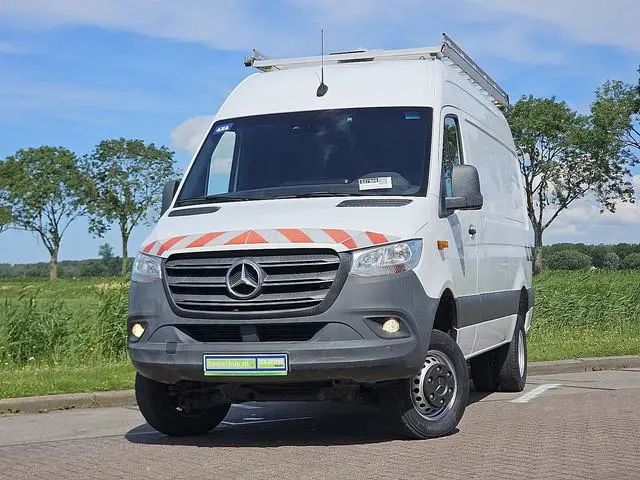 MERCEDES-BENZ SPRINTER 516 cdi 4x4 allrad l2h2