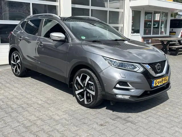 Nissan Qashqai 1.3 DIG-T Tekna Airco Cruise controle Lederbekleding Navigatiesysteem 360°camera Pano...