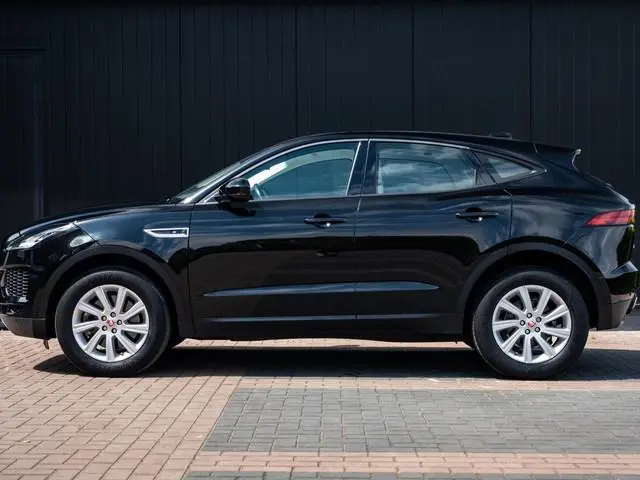 Jaguar E-PACE 2.0 P200 AWD SE Luxury | Volleder | Panoramadak | verwarmde stoe