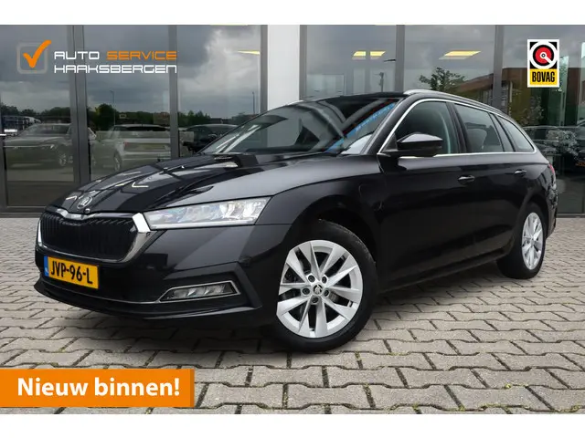 ŠKODA Octavia Combi 1.4 TSI iV PHEV Business Edition Plus | Pano | Memory | Carplay |