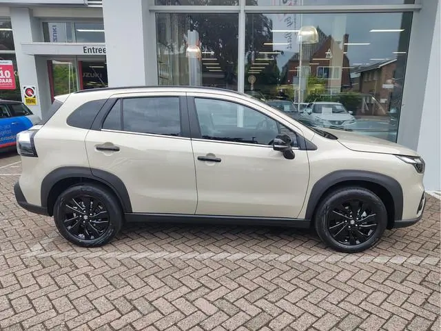 Suzuki S-Cross