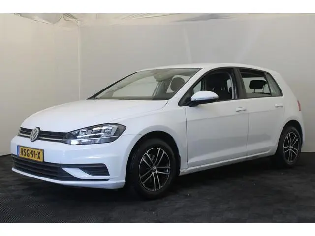 Volkswagen Golf 1.0 TSI Trendline