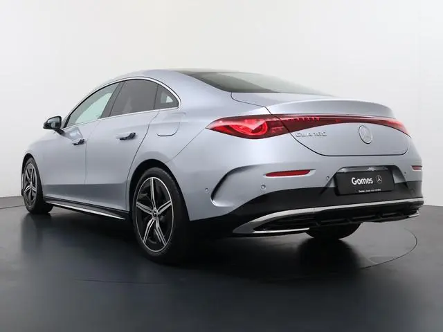 Mercedes-Benz CLA 180 Business Solution AMG | Panoramadak | Adaptieve Cruise Control | Dodehoekassis...