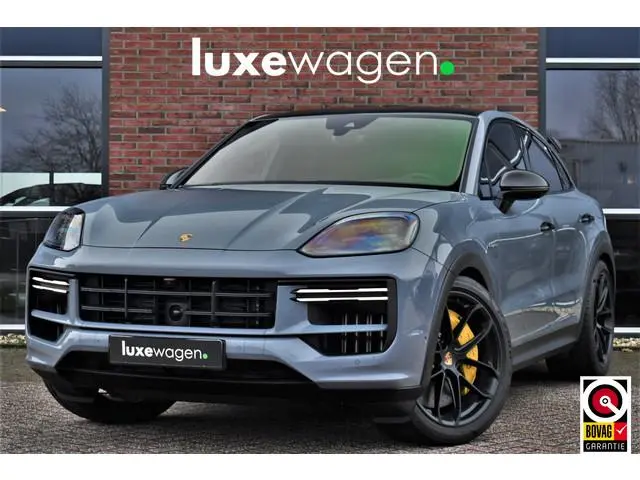 Porsche Cayenne Coupé 4.0 Turbo E-Hybrid GT Burmester PDCC Carbon HUD ACC 360