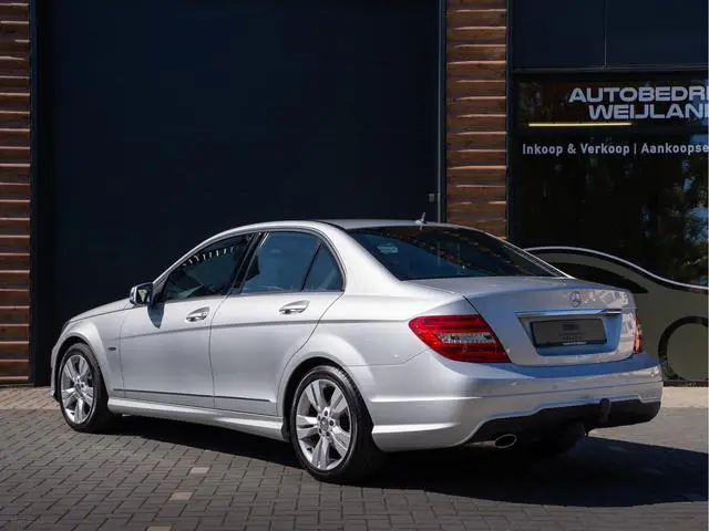 Mercedes-Benz C-klasse 180 Ambition Avantgarde AMG-line NIEUWSTAAT I AMG-line I Trekhaak I 1800kg I...