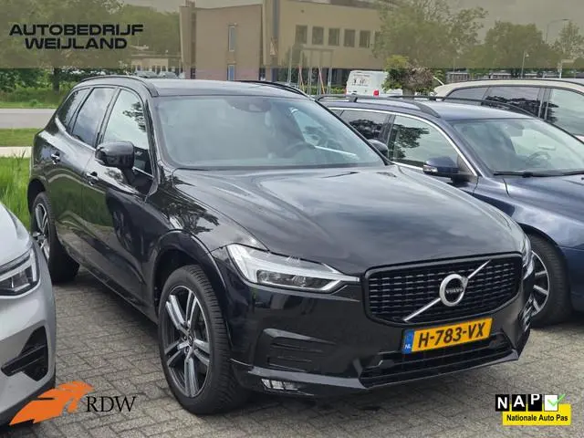 Volvo XC60 2.0 B5 R-Design Black Edition 251PK NIEUWSTAAT I 2de eig. I R-Design I Winterpakket I Bli...