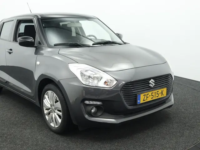 Suzuki Swift 1.2 Select Automaat | Navigatie | Camera | Stoelverwarming