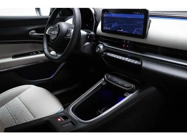 Fiat 600 1.2 Hybrid La Prima | STOELVERWARMING | SFEERVERLICHTING | DAB | APPLE | CAMERA | 18"