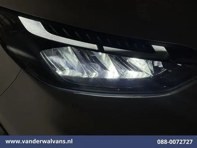 Ford Transit Custom 2.0 TDCI 136pk L2H1 Euro6 Airco | Camera | LED | Apple Carplay | Cruisecontrol A...