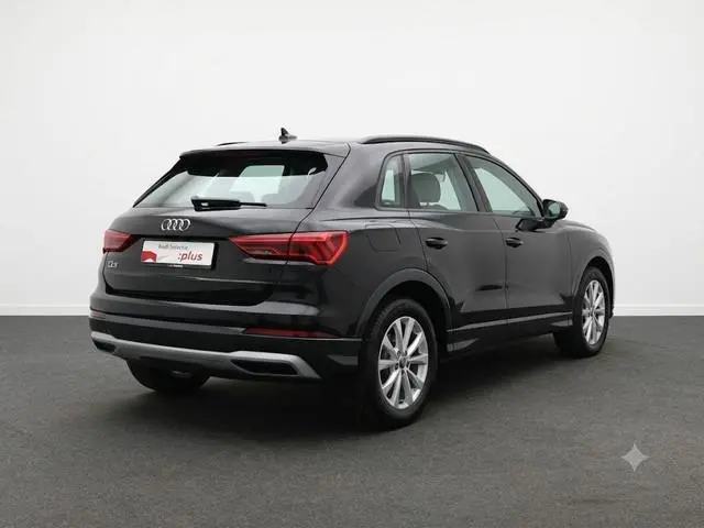Audi Q3 35 TFSI Pro Line 150pk | Navigatie | Lederen bekleding | Elektrisch verstelbare voorstoelen...
