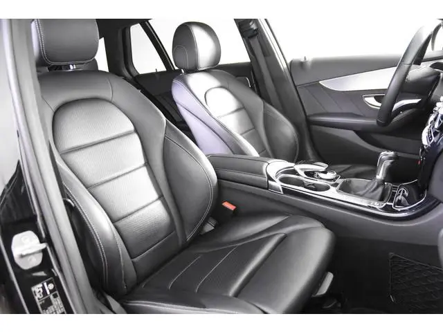 Mercedes-Benz C-klasse Estate 180 AMG Line *Leer*2x AMG*Navigatie*Stoelverwarming*