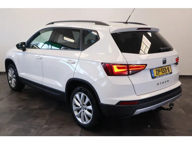 SEAT Ateca 1.4 EcoTSI Style CruiseControl Carplay Trekhaak