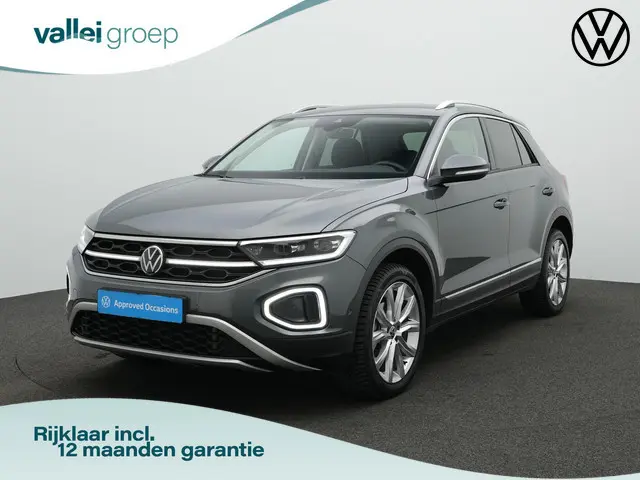 Volkswagen T-Roc 1.5 TSI 150 pk DSG Style | Trekhaak | IQ Light | Achteruitrijcamera | Adaptive Crui...