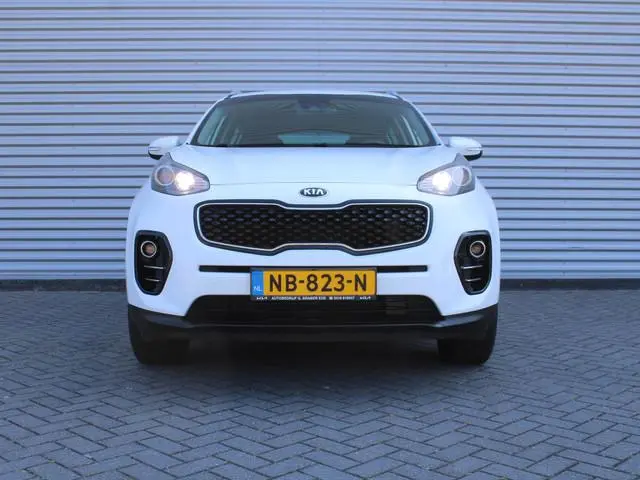 Kia Sportage 1.6 GDI First Edition | Trekhaak | Camera | 17" LM | Clima | Cruise | PDC | Navi |