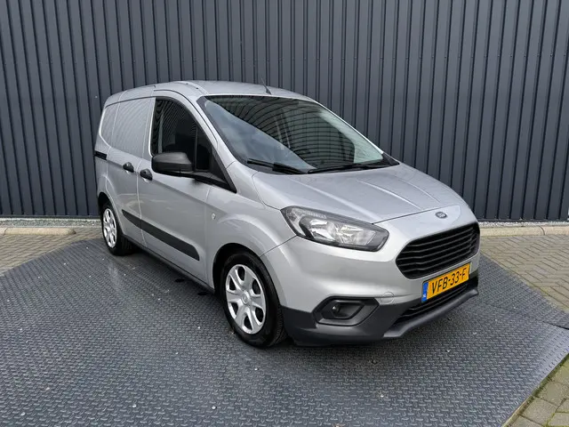 Ford Transit Courier
