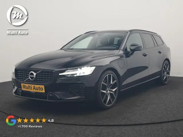 Volvo V60 T6 Recharge AWD R-Design PHEV 340pk Dealer O.H. | SOH 82,8% | Camera | Harman / Kardon | L...