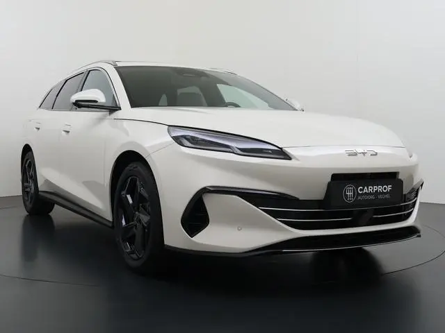 BYD SEAL