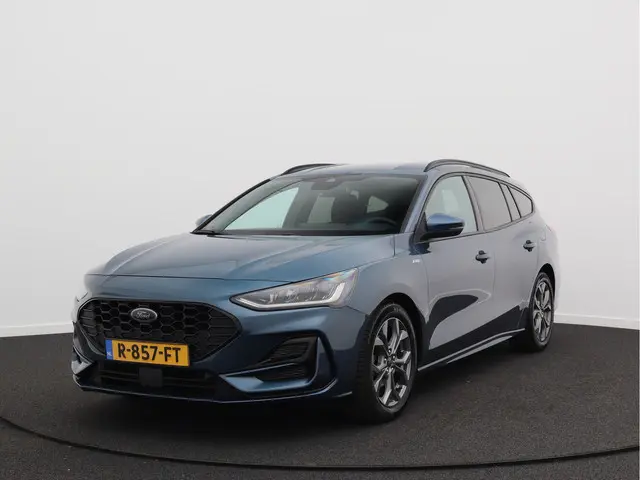 Ford Focus Wagon 1.0 EcoBoost Hybrid ST Line/ lage km/ zeer mooi!