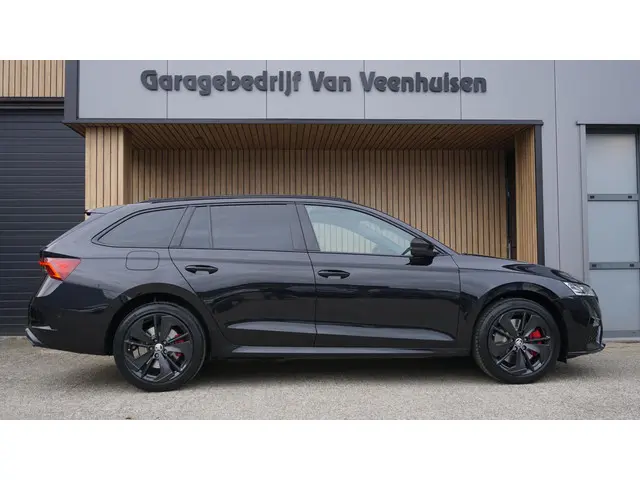 Skoda Octavia Combi 1.4 TSI 245PK RS iV PHEV Business RS-Seats Leder/Alcantara Canton Stuur/stoelver...