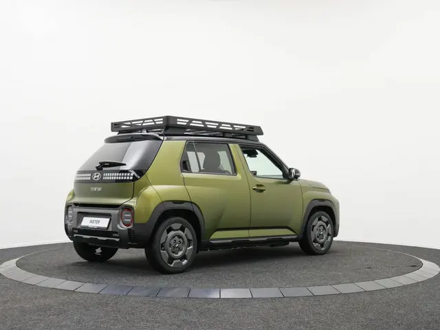 Hyundai INSTER Cross Cross 49 kWh | Met dakrek | Uit voorraad leverbaar!