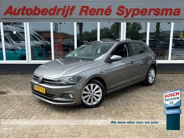 Volkswagen Polo 1.0 TSI Highline Business | Apple Carplay | Stoelverwarming | Parkeersensoren | Crui...