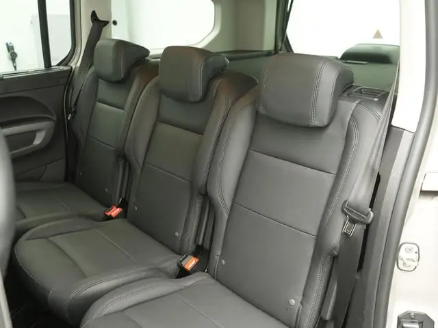Toyota pro-ace