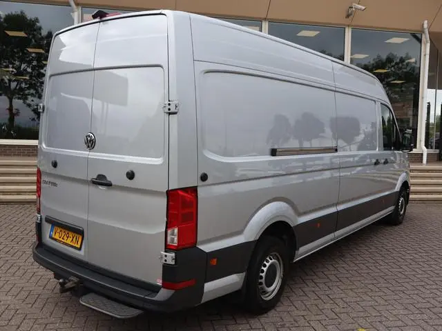 Volkswagen Crafter 35 2.0 TDI 140 PK DSG L4H3 + 3000 KG TREKHAAK | CAMERA | CARPLAY | NAVIGATIE