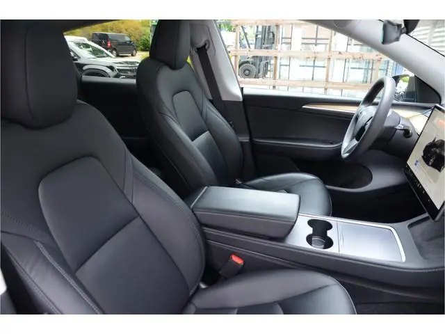 Tesla Model Y RWD 58 kWh AutoPilot3.0 Ryzen