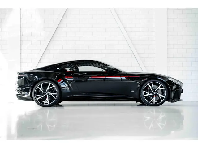 Aston Martin DBS 5.2 V12 Superleggera | Bang & Olufsen | Carbon Package | Create Package