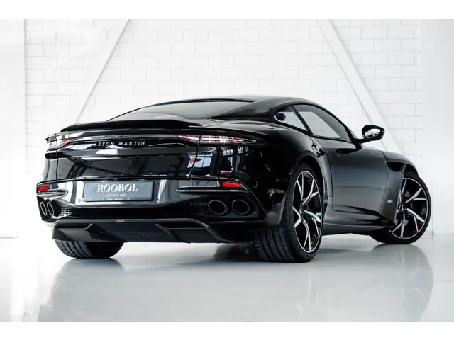 Aston Martin DBS